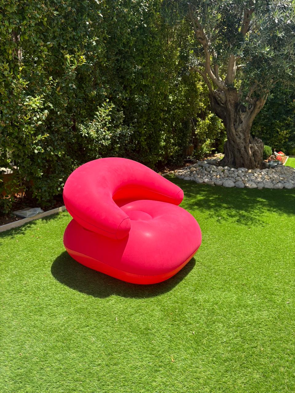 Inflatable chair
